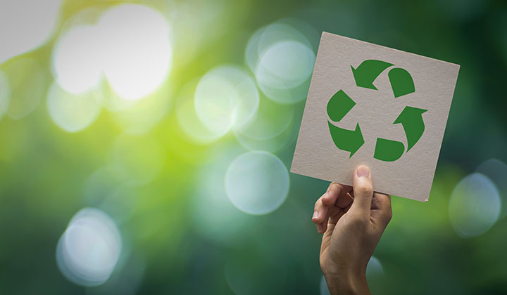 Seit 2020 sind die Büros und Drucker am Standort in Tägerwilen mit 100% Recyclingpapier ausgestattet